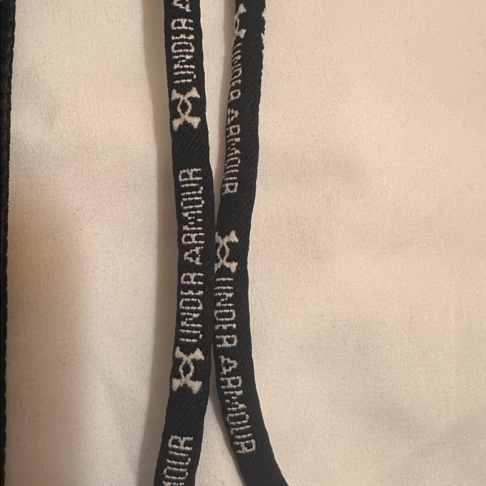 Under Armour - Drawstring Bag - Picture 4 of 4